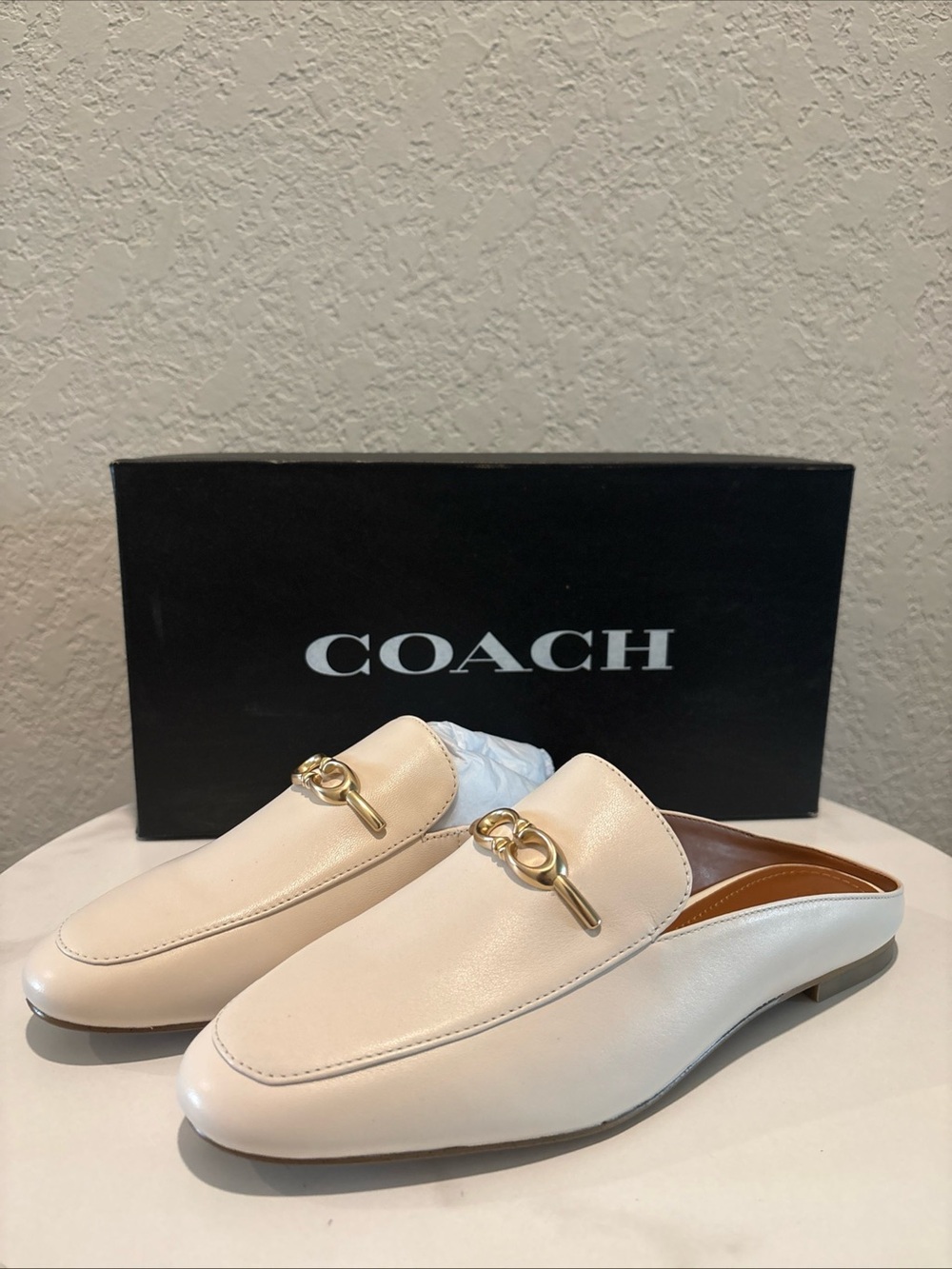 NWT Coach Size 6 Sienna Cream Leather Slide Mule with Gold Hardware